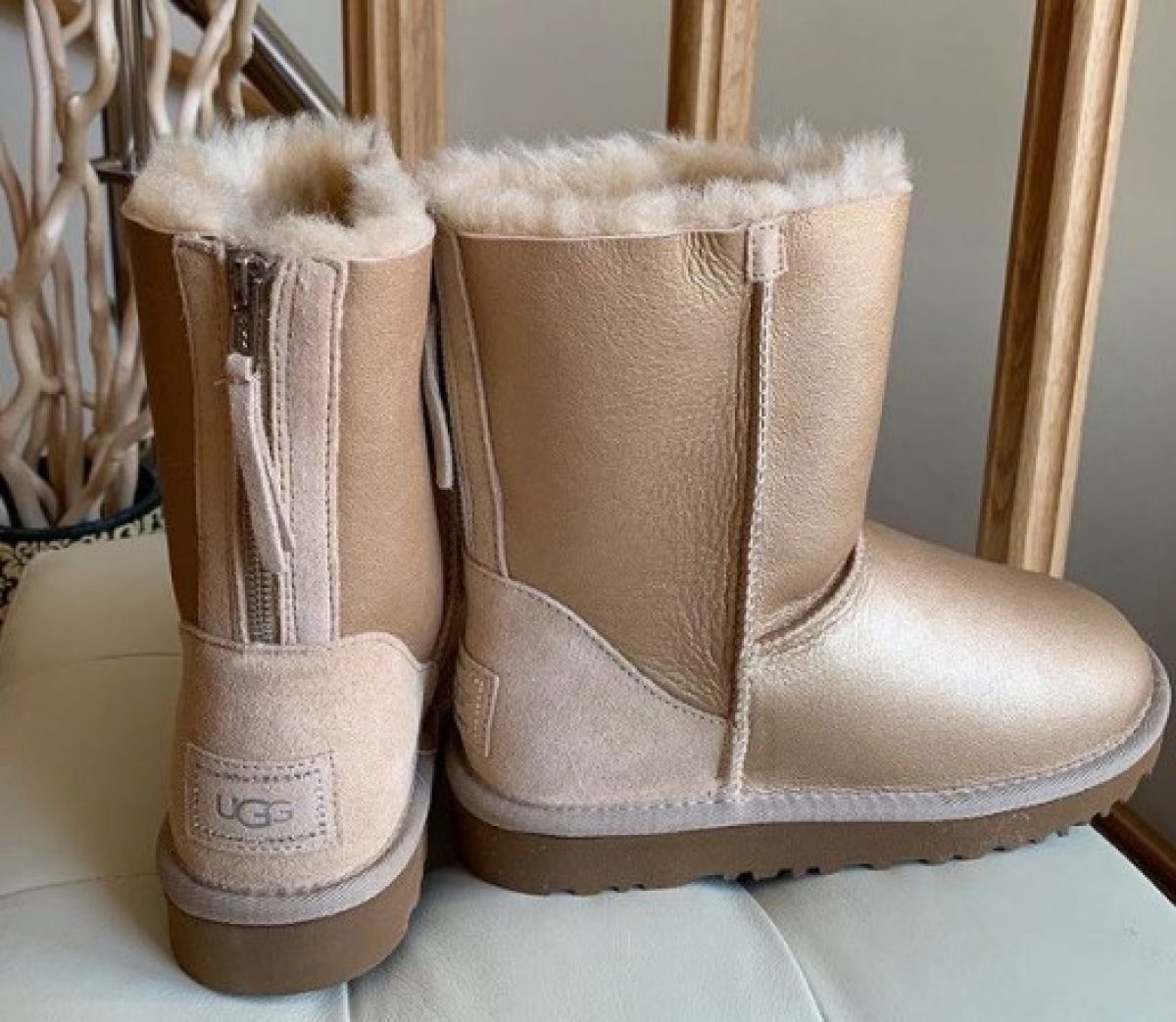 Модные угги. Угги 2021. UGG W Shaina 1012534 Gray. Модные угги показы.