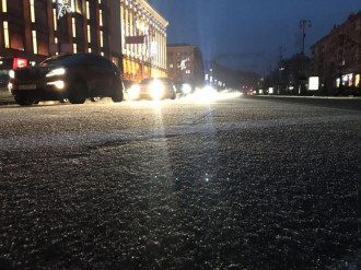 Киев сковали пробки из-за ледяного дождя / Facebook Киев сковали пробки из-за ледяного дождя / Facebook