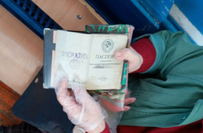 Женщина попыталась проголосовать с паспортом СССР / Фото: Опора