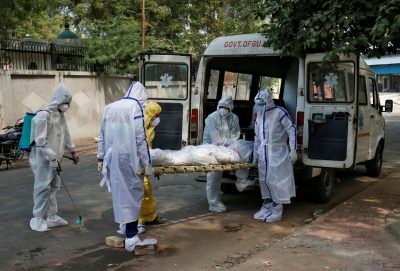 Лікарі б'ють на сполох: з'явилися подробиці загадкової хвороби в Індії