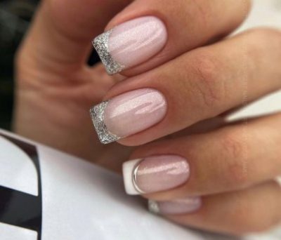 Френч на Новий рік 2021: наймодніший новорічний французький манікюр