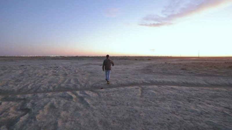 Телеведущий украинского шоу попал на кладбище во время мистического ритуала