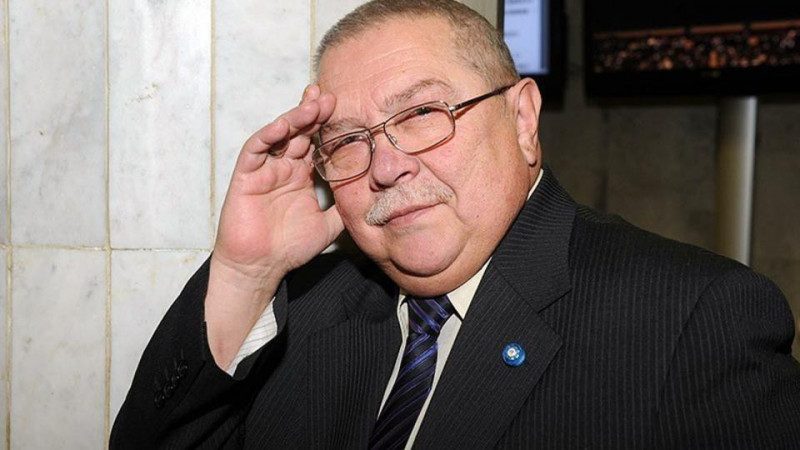 "Парад Перемоги теж помер": у Росії помер Голос Кремля