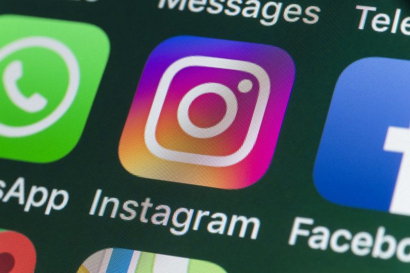 У роботі Facebook та Instagram знову стався глобальний збій