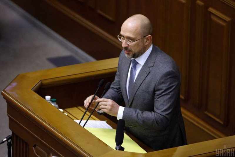 Шмыгаль назвал главную проблему в распределении средств на медицину