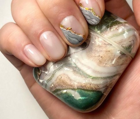 Модний манікюр 2021 Модний манікюр 2021