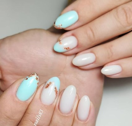 М'ятний манікюр 2021 М'ятний манікюр 2021