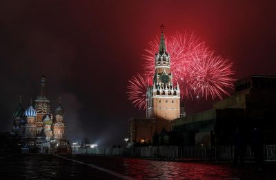 У Путіна висловилися про "війну" веж Кремля та розповіли про жорсткі суперечки