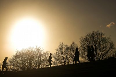 Зарядиться любовью могут Раки – Гороскоп на сегодня – гороскоп на 11 января 2021 года