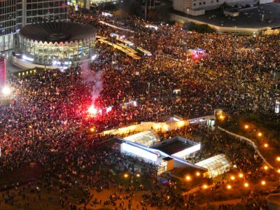 Новые бунты и стихийные митинги: в Польше вступил в силу запрет на аборты