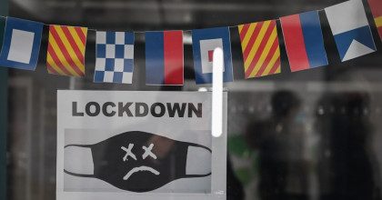 Новый штамм и рост смертей: готовиться ли украинцам к новому локдауну