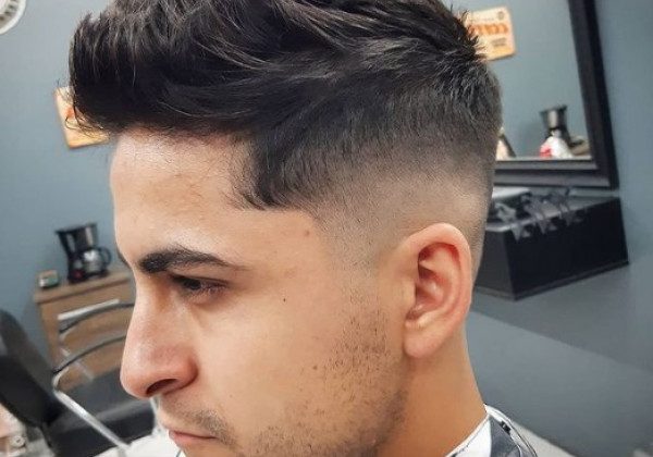 У моді короткі чоловічі стрижки андеркат з 60-х і фокс хоук з 70-х: фото