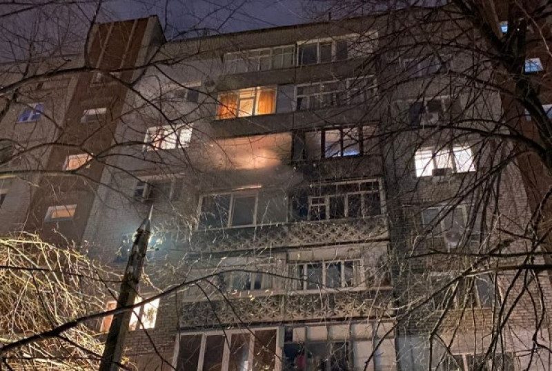 В центре Николаева из-за фейерверка загорелась квартира