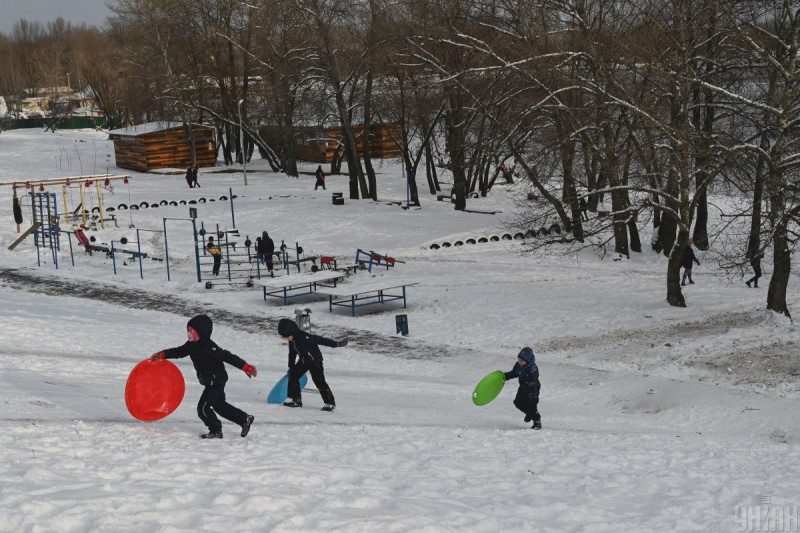 Более -20: Киевщину предупредили о "морозном ударе"