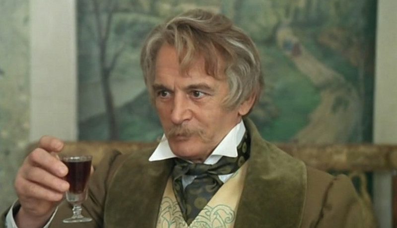 Квартири, дачі та готівка: яку спадщину залишив Василь Лановий