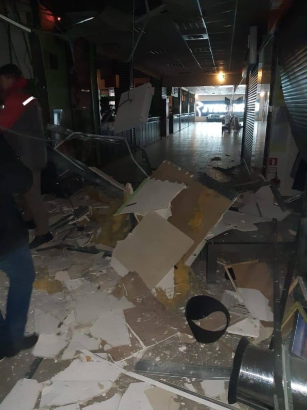 Потужний вибух у Чернівцях: стала відома причина НП у торговому центрі Потужний вибух у Чернівцях: стала відома причина НП у торговому центрі