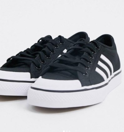 Модні кросівки весна-літо 2021