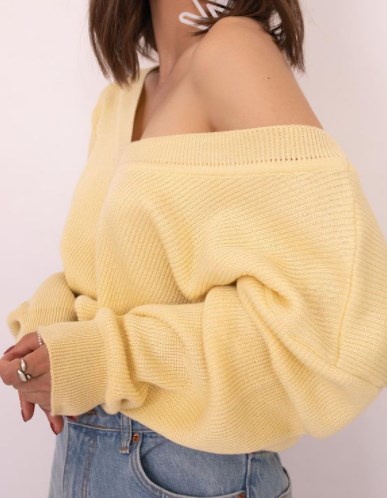 Модні светри весна-літо 2021