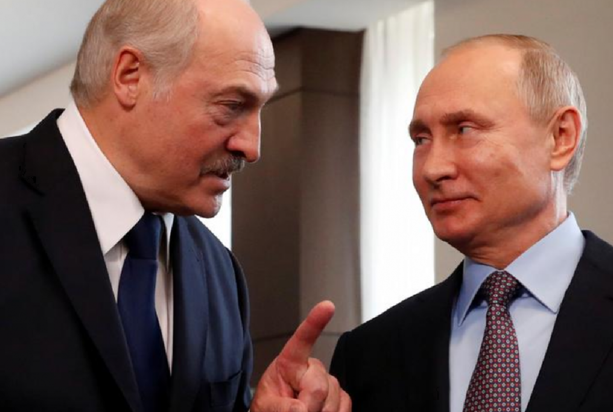 Беларусь воздерживается от активных военных действий против Украины, но помогает России - Подоляк