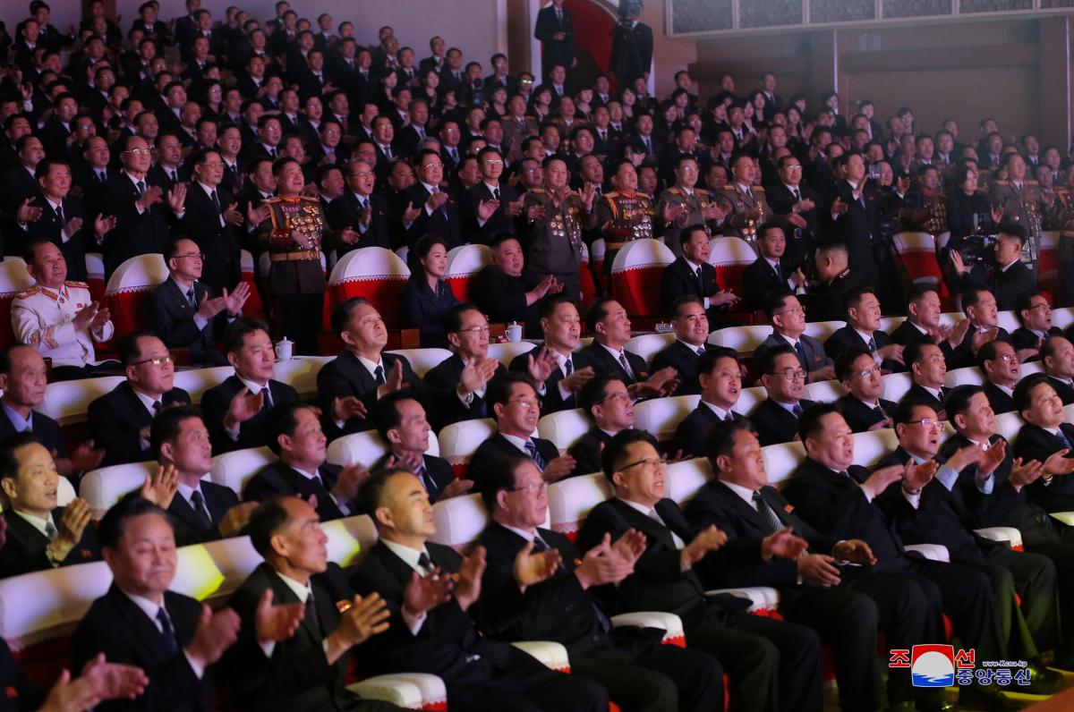 Кім Чен Ин з дружиною 