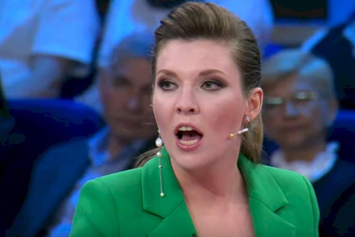 Роза Караччило бейнеленген порно видео