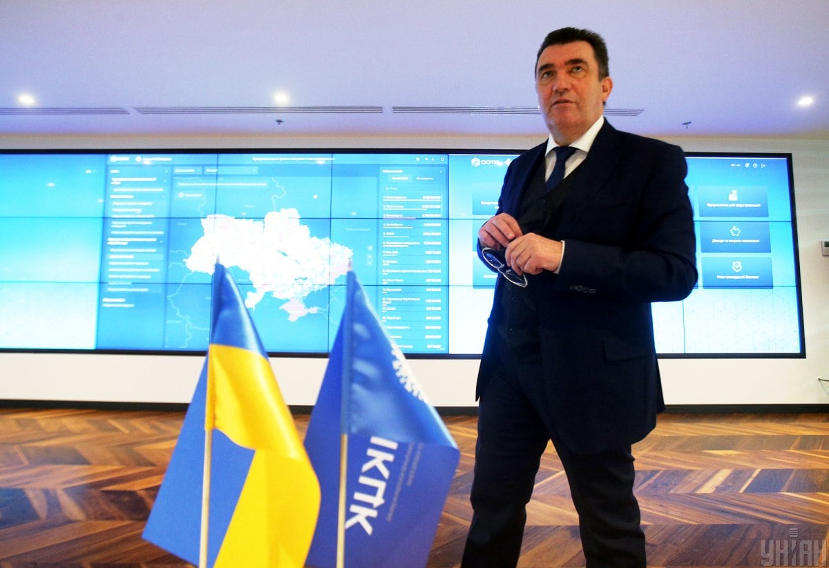 Английский язык в Украине должен быть обязательным – секретарь СНБО