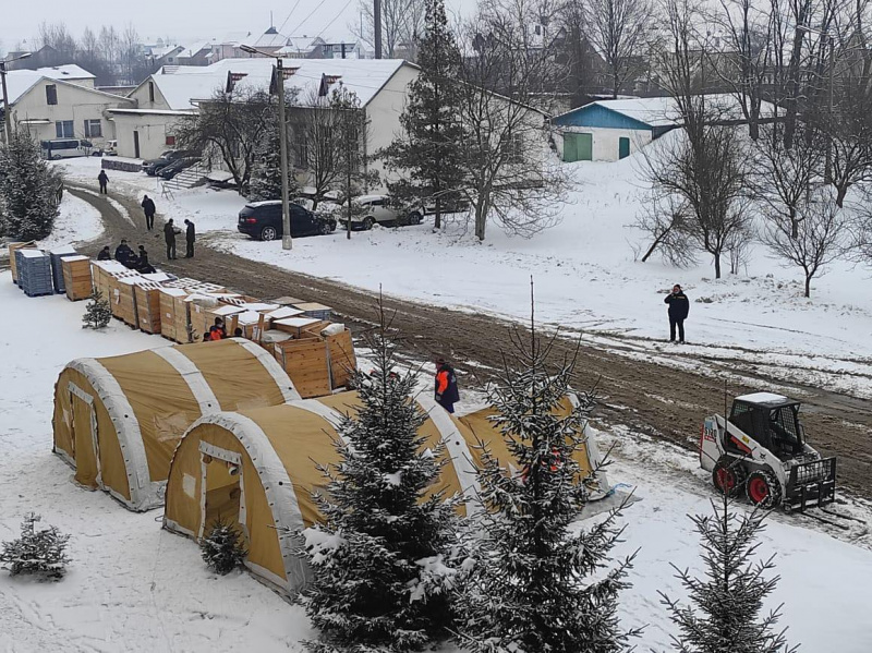 Мобильный COVID-госпиталь на Прикарпатье / Мобильный COVID-госпиталь на Прикарпатье /