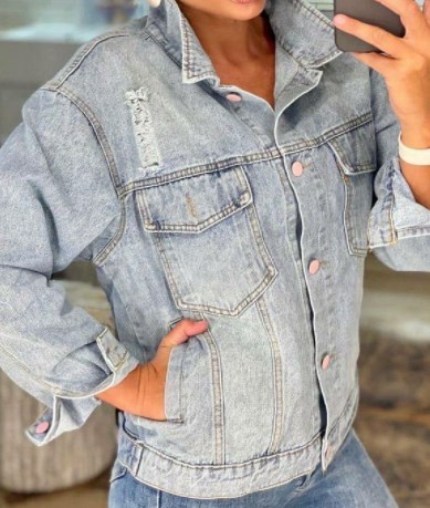 Модні джинсові куртки 2021 Модні джинсові куртки 2021