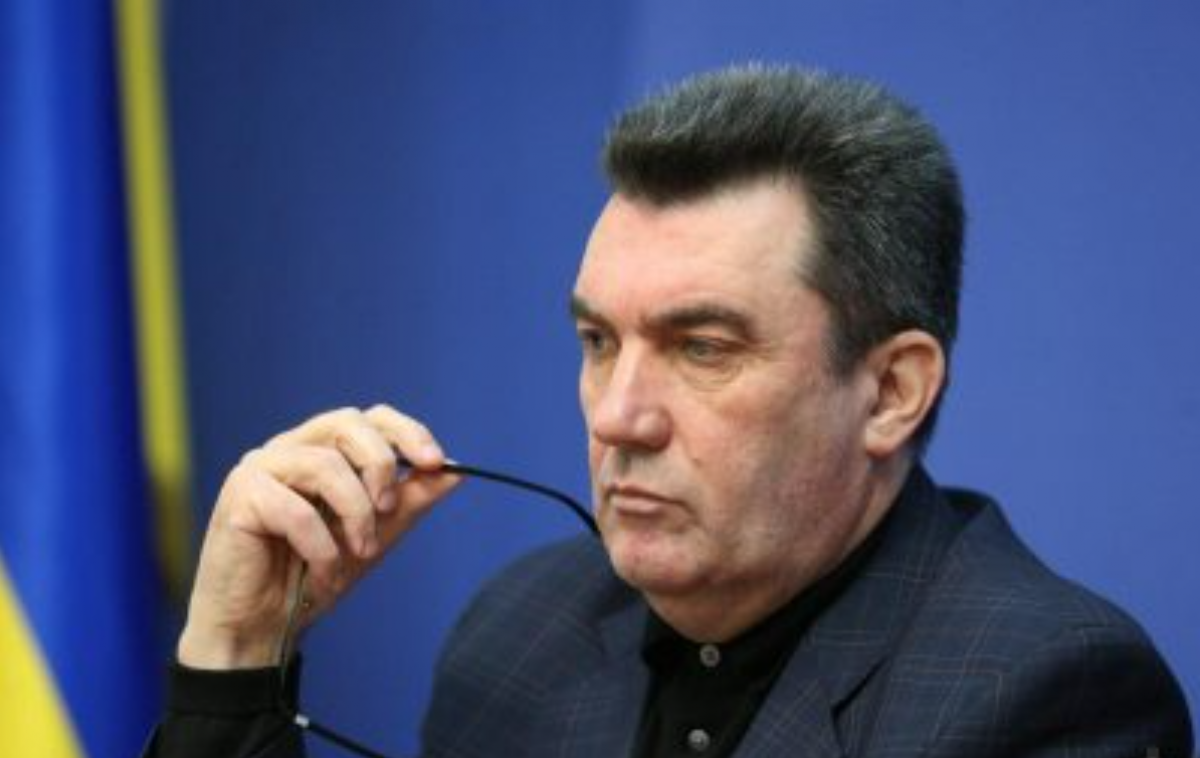 Данилов прошелся по Северному потоку-2 и вспомнил о санкциях против Медведчука