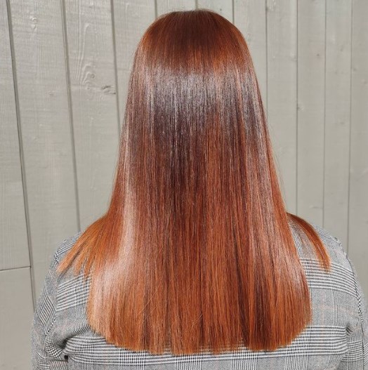 В моде блестящие волосы / Instagram В моде блестящие волосы / Instagram