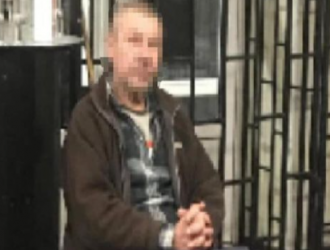 Затримано чоловіка, який замінував квартиру батьків Зеленського Затримано чоловіка, який замінував квартиру батьків Зеленського