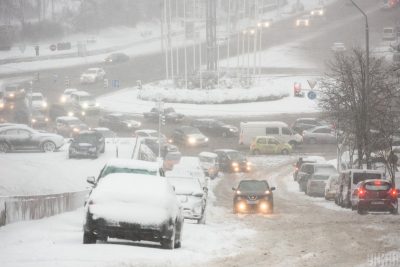 Стало відомо, чому в центрі Києва з'явився "коридор СІЗО"