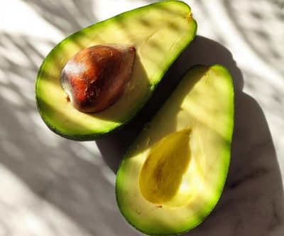 Авокадо робить волосся блискучим / Instagram