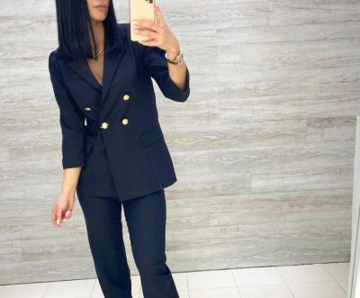 В моду на весну входит total black: одежда, которую мы должны полюбить