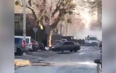 В Киеве стреляли по активистам у стройки / скрин видео