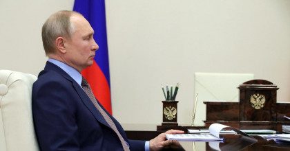 Под Путиным зашаталось кресло, или Что свидетельствует о желании президента РФ выйти из игры