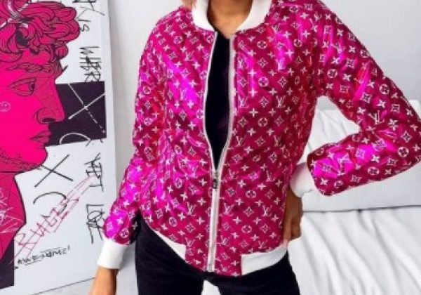 У моду на весну-літо повернулися надзвичайні куртки в стилі 50-х: фото