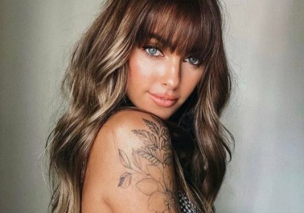 Лаконічна стрижка на довге волосся з 90-х входить в моду на весну-літо