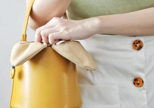 На диво гарні сумки у стилі 30-х входять в моду на весну-літо 2021