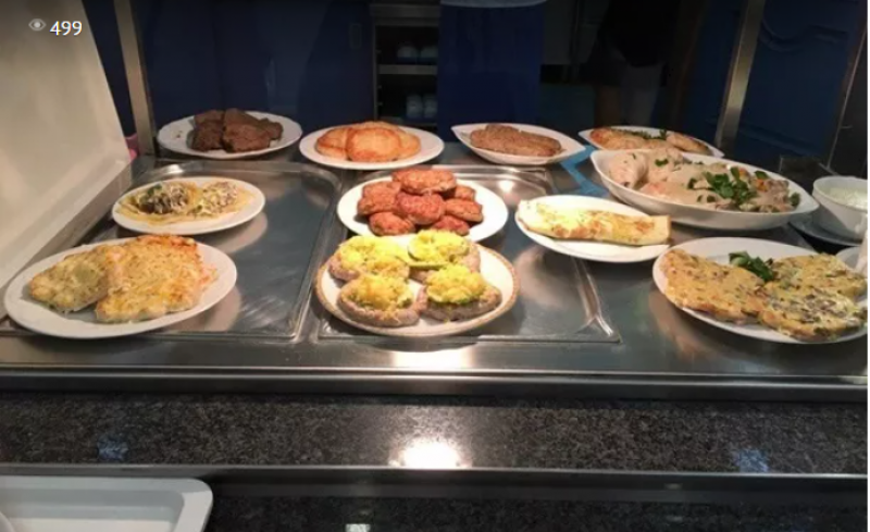 Филе семги и голубцы: чем кормят нардепов и какие цены на блюда