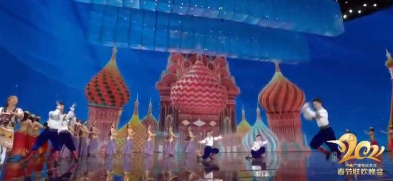 У Китаї на "блакитному вогнику" виконали гопак під виглядом російського танцю