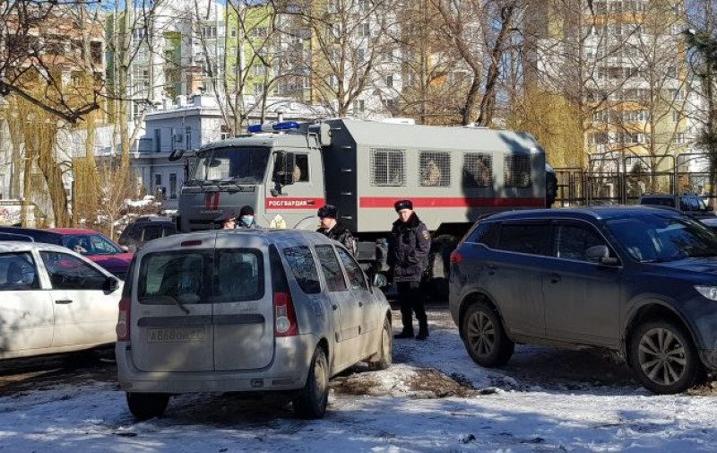 Оккупанты бросили за решетку пятерых крымских татар