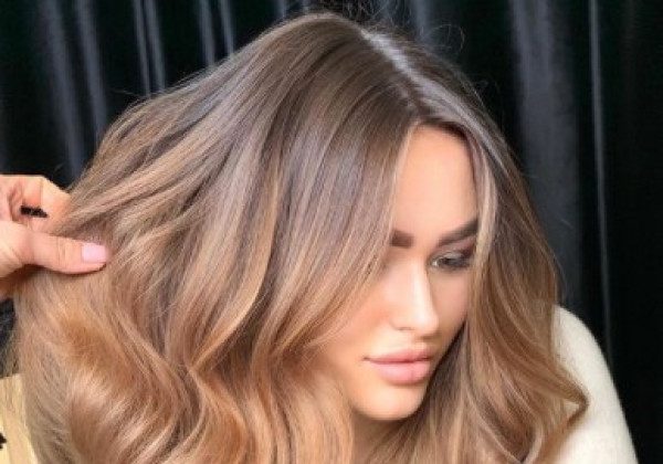 Модное окрашивание шатуш 2021