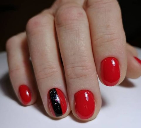 Чорний манікюр 2021 Чорний манікюр 2021