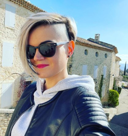 Короткі стрижки для круглого обличчя 2021