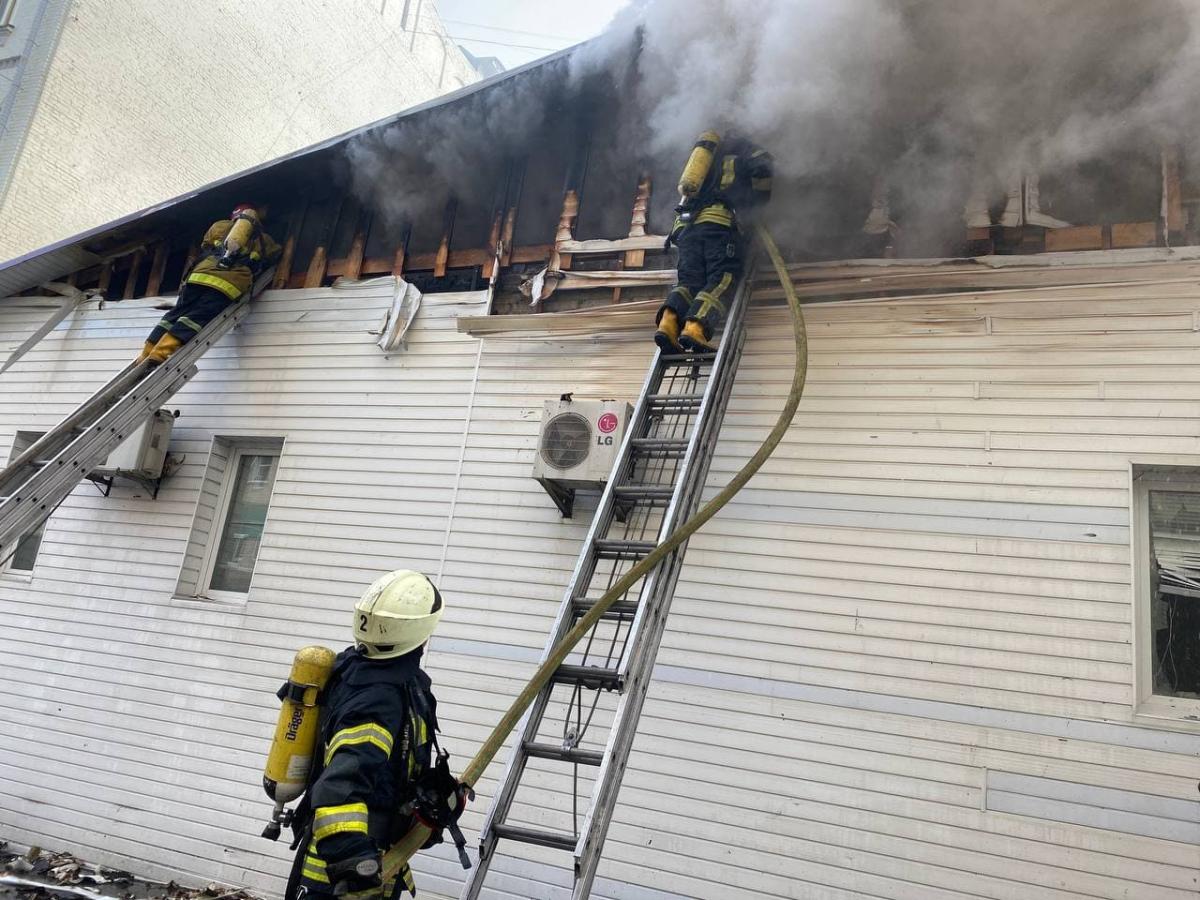В ресторане столицы случился мощный пожар