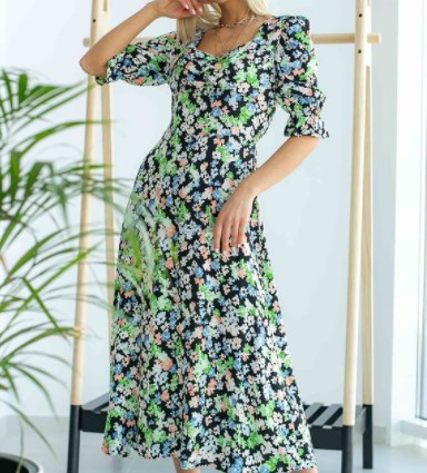 Модні довгі сукні весна-літо 2021 Модні довгі сукні весна-літо 2021