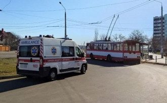 Тролейбус Тролейбус