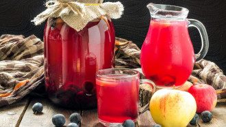 Рецепт вкусного компота / goodfon.ru Рецепт вкусного компота / goodfon.ru