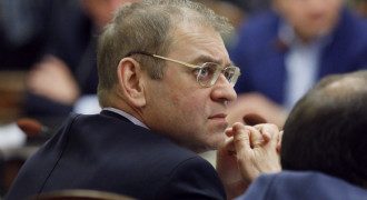 Пашинский закупал вооружение для армии по вдвое завышенной цене и занимался дискредитацией Госаудитслужбы – расследование